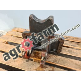 UCHWYT DYFERENCJAŁU 47128145 CNH
