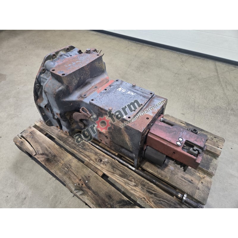 SKRZYNIA BIEGÓW FIAT 110-90 DT 5127407 SKRZYNIA BIEGÓW FIAT 110-90 DT 5127407