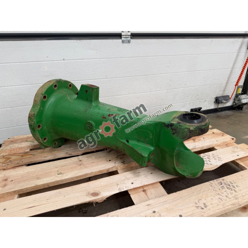 Obudowa przedniego mostu John Deere 7820 Obudowa przedniego mostu John Deere 7820