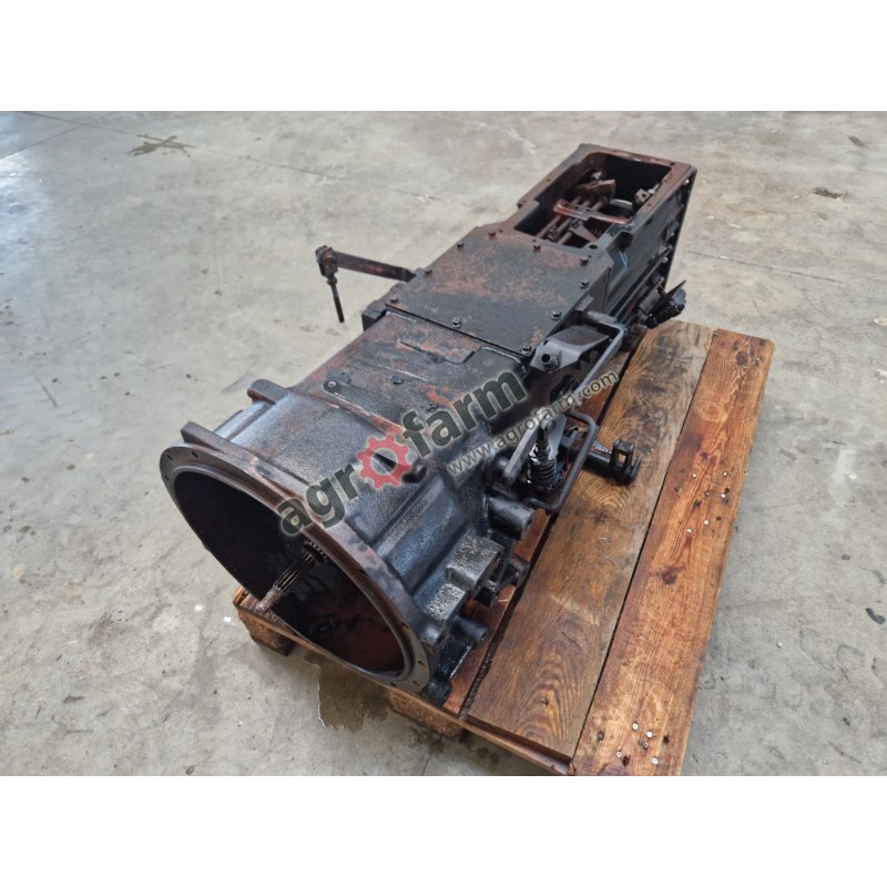 GEARBOX RENAULT CERES CERGOS GEARBOX RENAULT CERES CERGOS