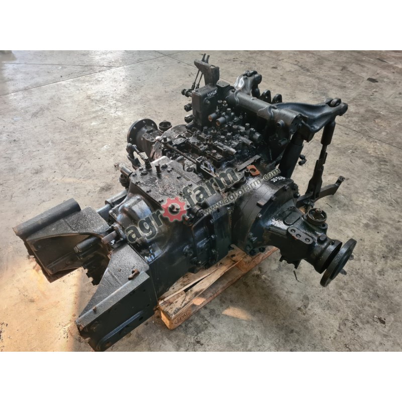 Rear axle AND JOHN DEERE 5080M GEARBOX Rear axle AND JOHN DEERE 5080M GEARBOX