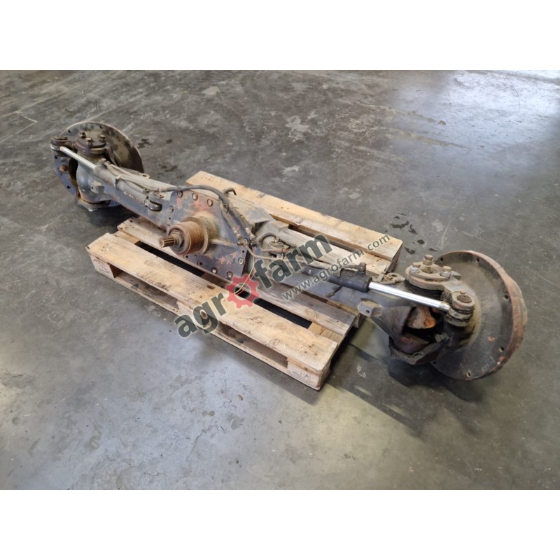 Front axle NEW HOLLAND M135 Front axle NEW HOLLAND M135