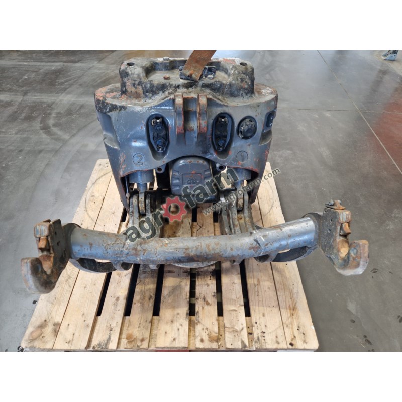 PRZEDNI TUZ MASSEY FERGUSON 8660 PRZEDNI TUZ MASSEY FERGUSON 8660