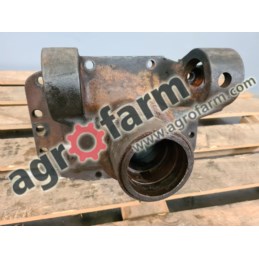 UCHWYT DYFERENCJAŁU 87660413 CNH