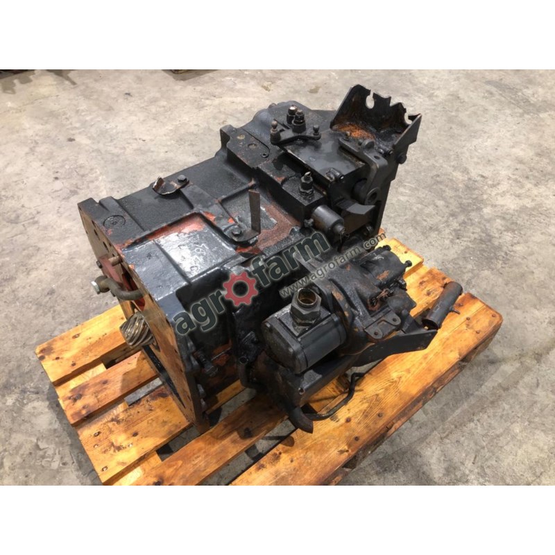 SKRZYNIA BIEGÓW AGROTRON M600 2083401072 SKRZYNIA BIEGÓW AGROTRON M600 2083401072