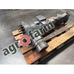 Obudowa przedniego mostu, Fendt 824 SCR, Dana
