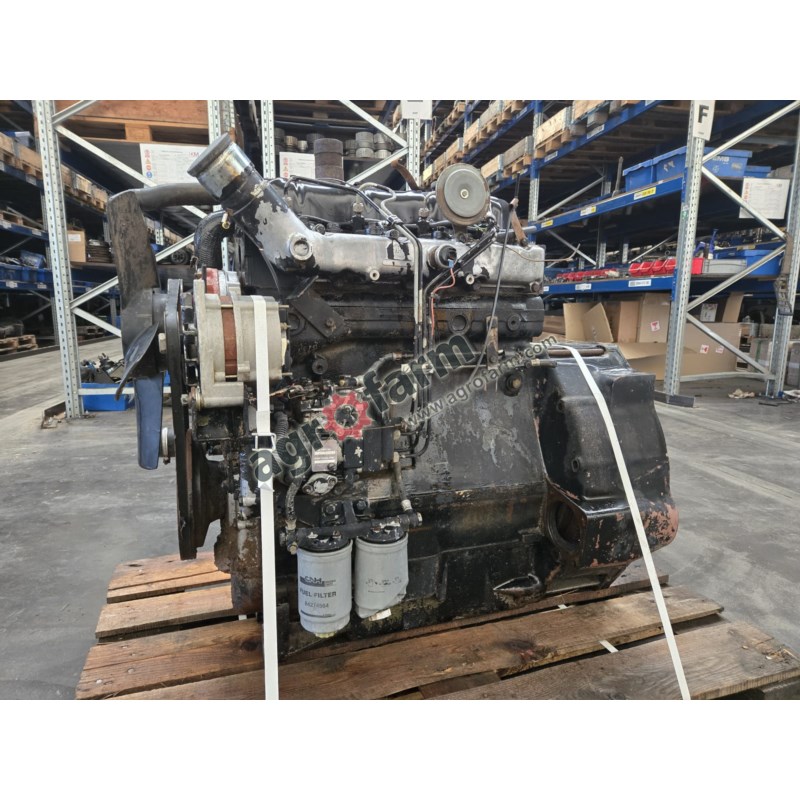 Silnik Case 845 xl, 268 DT