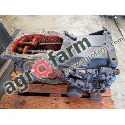 CLAAS ARES 630 Rear axle