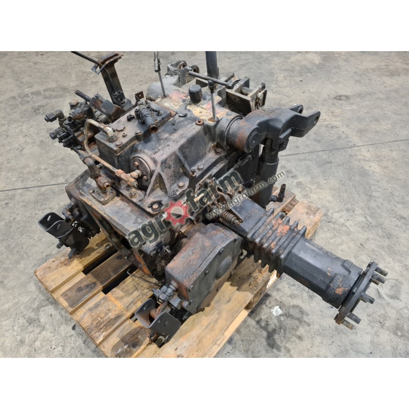 Rear axle RENAULT CERES 85