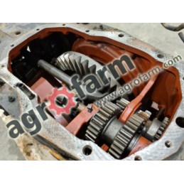 TYLNY MOST MASSEY FERGUSON 3080 3582429M1