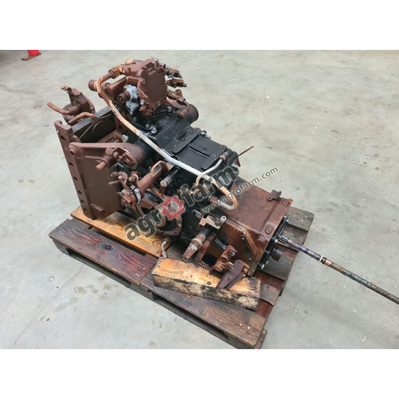 TYLNY MOST NEW HOLLAND T4.55 84225997