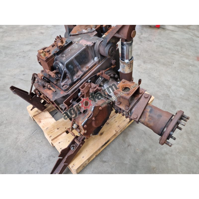 Tylny most Claas Celtis 7700098371