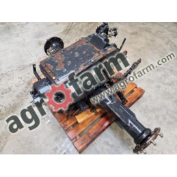 TYLNY MOST VALTRA VALMET 700
