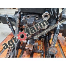 TYLNY MOST VALTRA VALMET 700