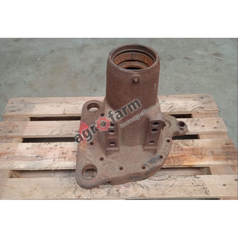 Housing REAR L114490 FINAL DRIVE Housing REAR L114490 FINAL DRIVE