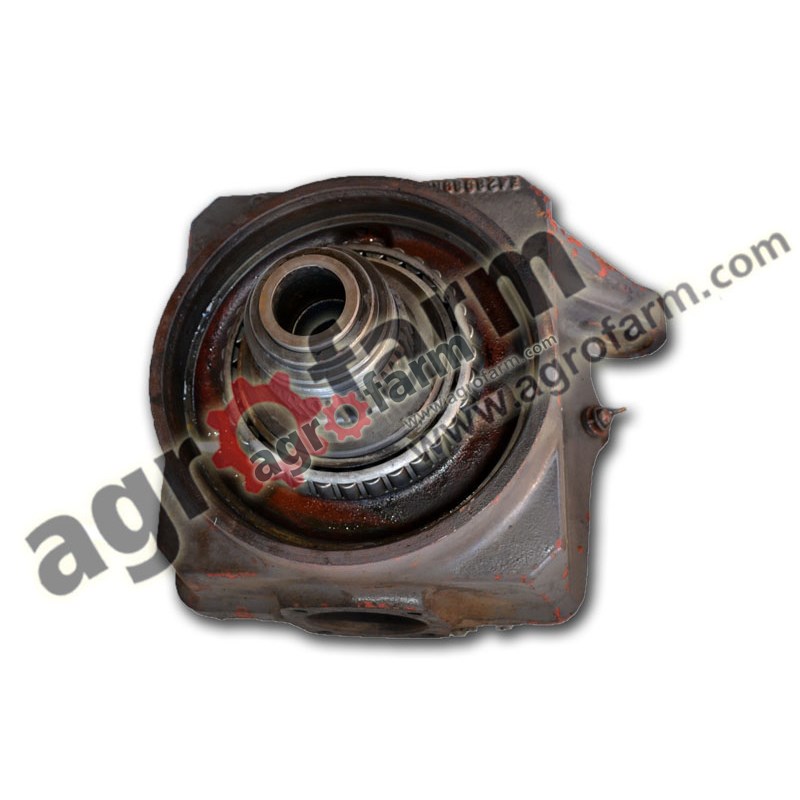 Swivel housing LH MASSEY 3070 3075 3085 3095 3428989R2 Swivel housing LH MASSEY 3070 3075 3085 3095 3428989R2