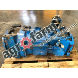 SKRZYNIA BIEGÓW FORD 7840 F0NN7003FD