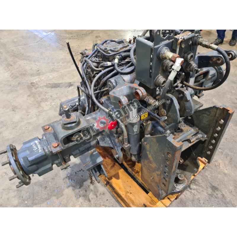 Skrzynia biegów i most tylny McCormick CX 105 xtra