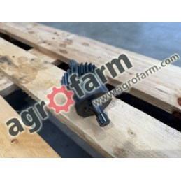 WAŁEK POMPY HYDRAULICZNEJ UŻYWANE AGROSTAR 6.61