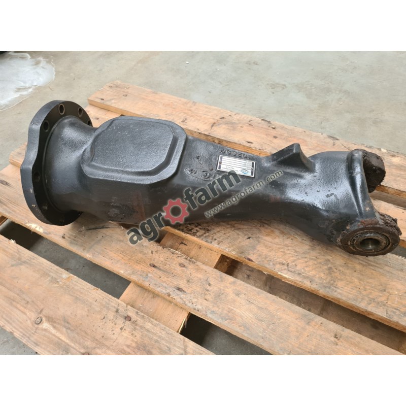 Housing OF THE FWD BRIDGE RIGHT 102689 VALTRA Housing OF THE FWD BRIDGE RIGHT 102689 VALTRA
