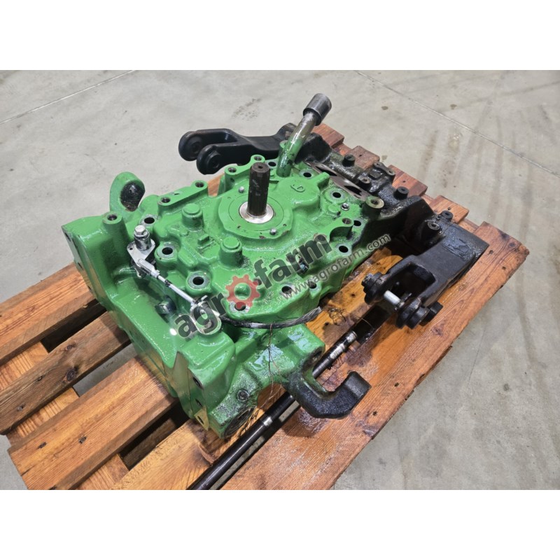 Obudowa WOM, podnośnik, John Deere 5125R, 5130R