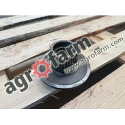 Piasta sprzęgła FWD Massey Ferguson