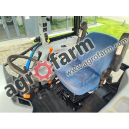 NEW HOLLAND T5040 Z ŁADOWACZEM