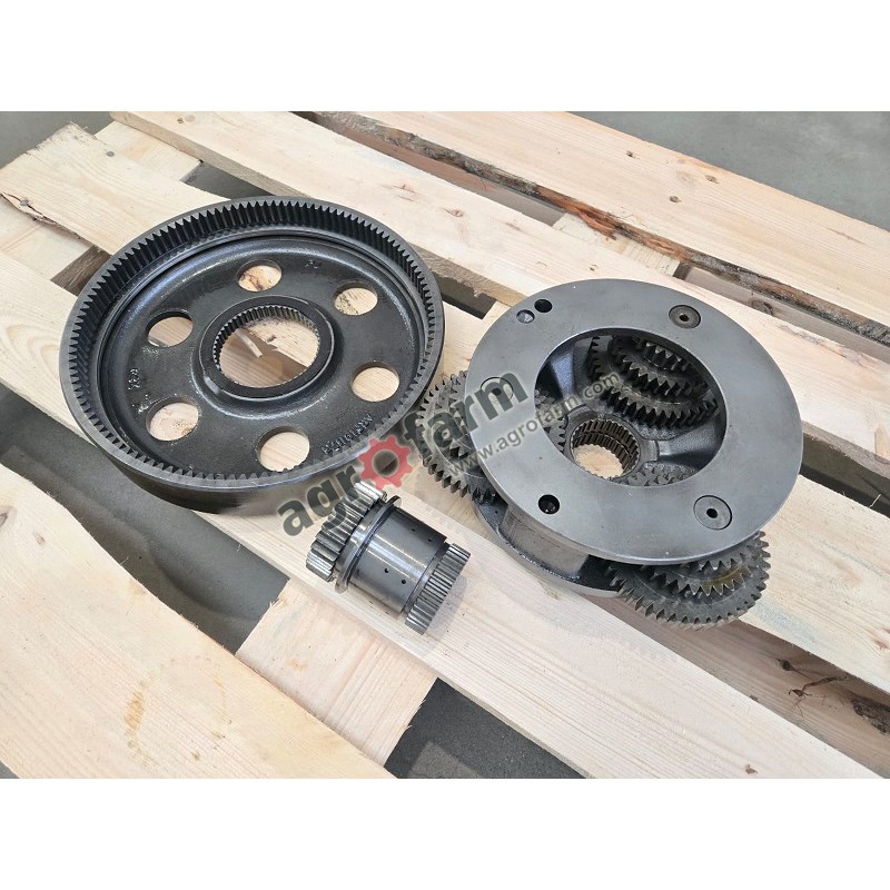 Układ planetarny skrzyni biegów John Deere 6800