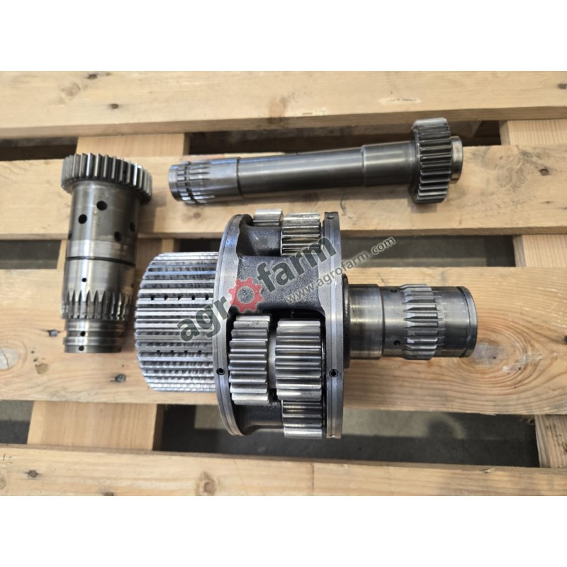 VALTRA REVERSE REDUCER