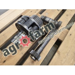 VALTRA REVERSE REDUCER