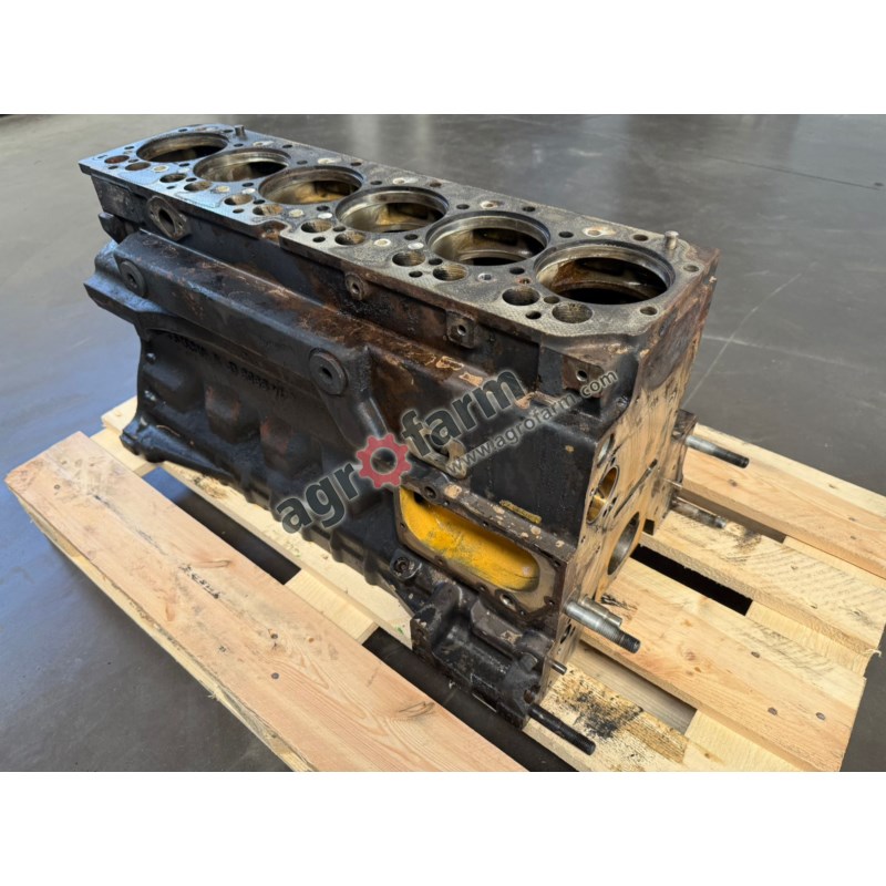 Blok silnika John Deere, Claas Axion 850