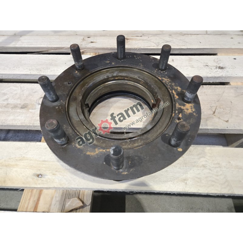 Piasta koła  Claas Axos 310, 320, 330, 340