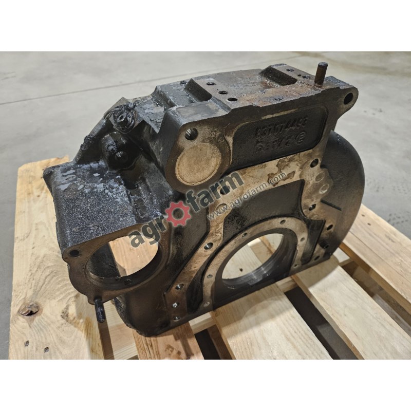 Obudowa koła zamachowego Massey Ferguson 6614