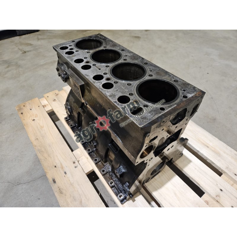 Blok silnika Massey Ferguson 6614, 6612, 6613