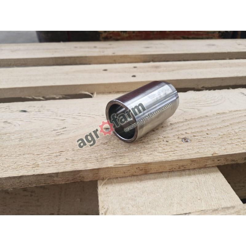 Tulejka Massey Ferguson 6130, 6140, 6235, 6245