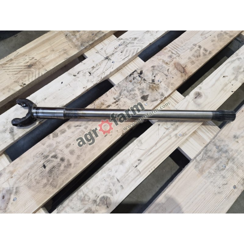 Półoś przedniego mostu Massey Ferguson 6130, 6140