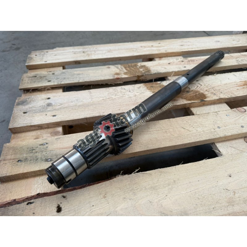 Wałek skrzyni biegów Z21 New Holland T7220