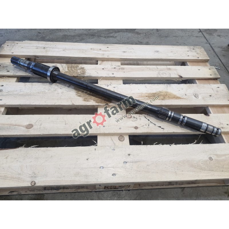 Wałek przedniego napędu Fendt 939, 930, 927, 822