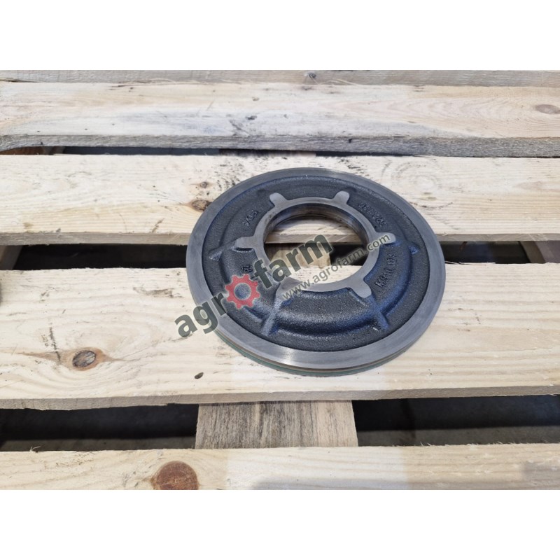 Tłok kosza Fendt 939, 936, 930, 927