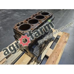 BLOK SILNIKA 4 CYLINDRY JOHN DEERE UŻYWANY
