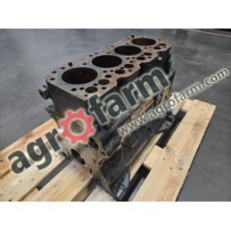 BLOK SILNIKA 4 CYLINDRY JOHN DEERE UŻYWANY