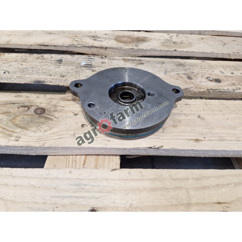 Uchwyt poimpy hydraulicznej  Fendt 939, 936, 930