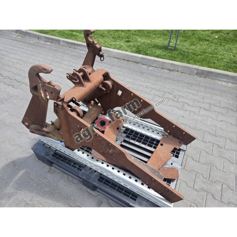 TUZ, przedni podnośnik, Case CS 100