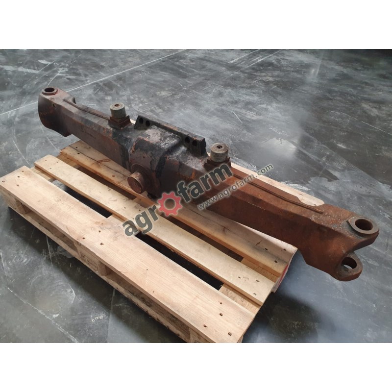 Obudowa przedniego mostu Massey Ferguson 6270 6180