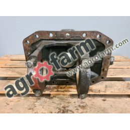 UCHWYT DYFERENCJAŁU 5179406 CNH