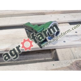 Obudowa filtra oleju John Deere 6155M