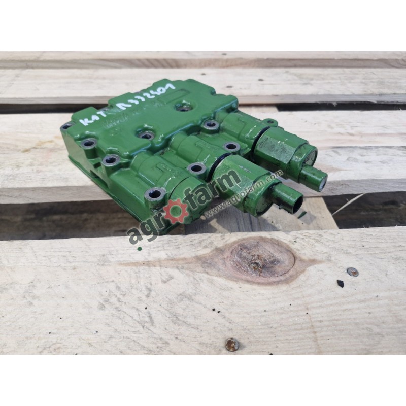 Obudowa John Deere 6155M