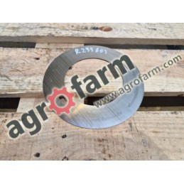 Podkładka dystansowa John Deere 6155M