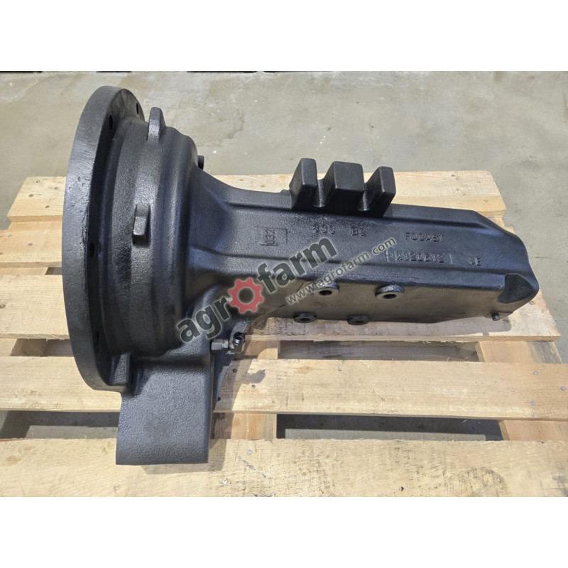 Obudowa tylnej zwolnicy Massey Ferguson 6465