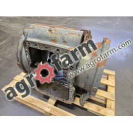 Housing rear axle Fendt 818, 820